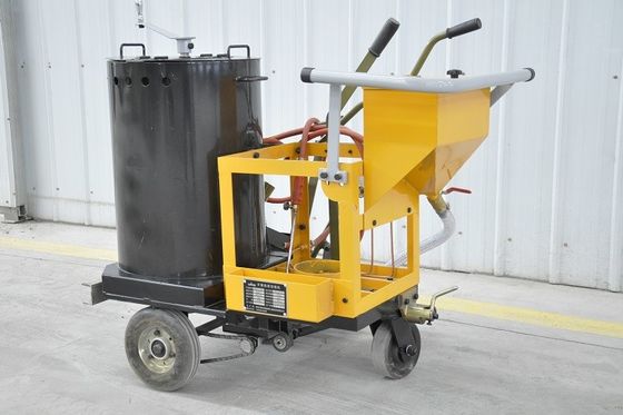 Menschliche Thermoplast-Straßenmarkierungsmaschine 100L Tankkapazität