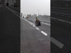 Schiebe-Thermoplast-Straßenmarkierungsmaschine mit Sitzbewegung